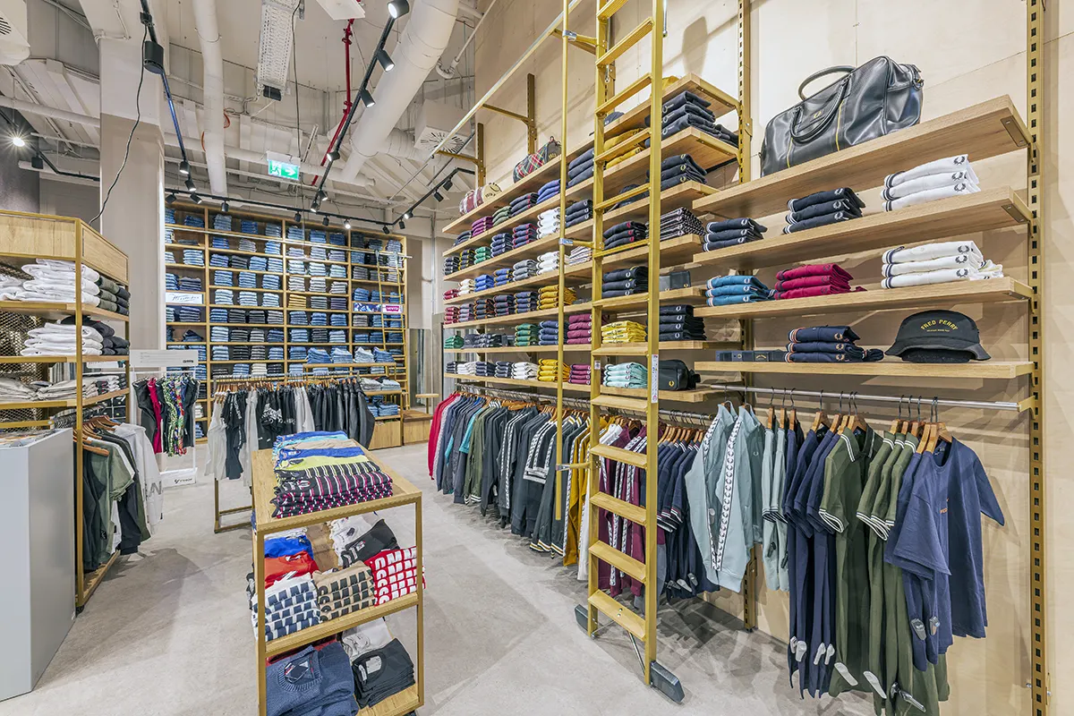 Streetwear im Alexa Streetwear im Alexa